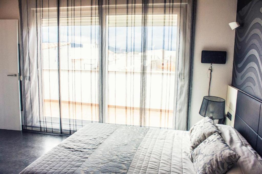 Apartamento Con Estilo Y Acogedor Sant Mateu Bagian luar foto